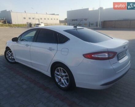 Білий Форд Фьюжен, об'ємом двигуна 2.5 л та пробігом 119 тис. км за 11300 $, фото 6 на Automoto.ua