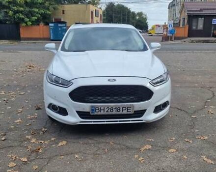Білий Форд Фьюжен, об'ємом двигуна 2 л та пробігом 130 тис. км за 14900 $, фото 5 на Automoto.ua