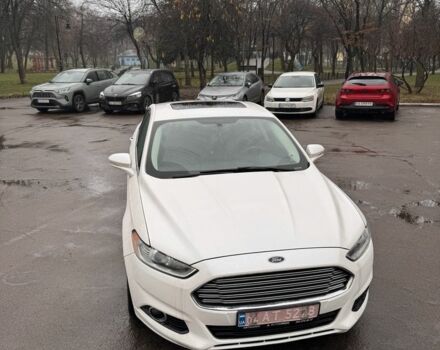 Білий Форд Фьюжен, об'ємом двигуна 2 л та пробігом 157 тис. км за 10200 $, фото 2 на Automoto.ua