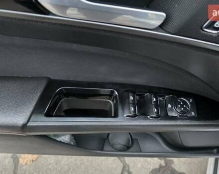 Білий Форд Фьюжен, об'ємом двигуна 2.5 л та пробігом 240 тис. км за 9449 $, фото 39 на Automoto.ua