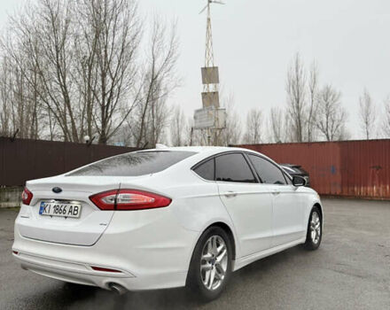 Белый Форд Фьюжн, объемом двигателя 2.5 л и пробегом 185 тыс. км за 8900 $, фото 4 на Automoto.ua