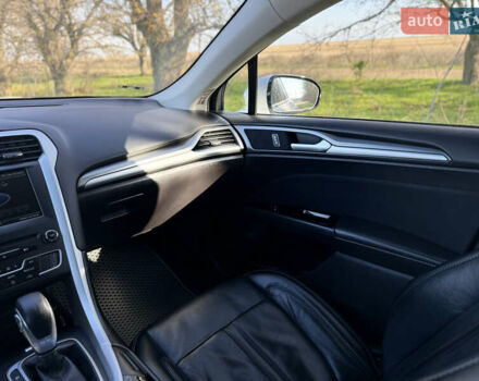 Белый Форд Фьюжн, объемом двигателя 2.5 л и пробегом 194 тыс. км за 11500 $, фото 18 на Automoto.ua