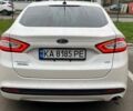 Білий Форд Фьюжен, об'ємом двигуна 2 л та пробігом 176 тис. км за 12500 $, фото 6 на Automoto.ua