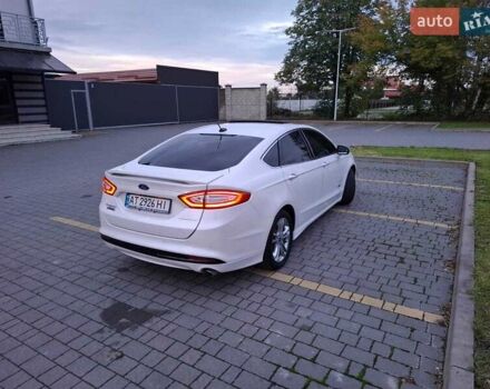 Белый Форд Фьюжн, объемом двигателя 2 л и пробегом 143 тыс. км за 11350 $, фото 33 на Automoto.ua
