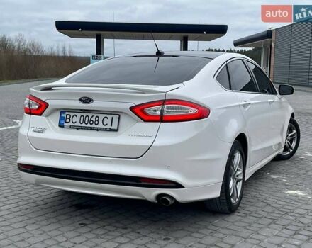 Белый Форд Фьюжн, объемом двигателя 2 л и пробегом 190 тыс. км за 11000 $, фото 7 на Automoto.ua