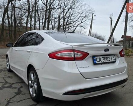 Білий Форд Фьюжен, об'ємом двигуна 2.5 л та пробігом 240 тис. км за 9449 $, фото 10 на Automoto.ua