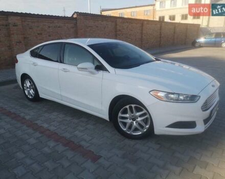 Білий Форд Фьюжен, об'ємом двигуна 2.5 л та пробігом 119 тис. км за 11300 $, фото 2 на Automoto.ua