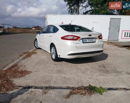 Білий Форд Фьюжен, об'ємом двигуна 2.5 л та пробігом 211 тис. км за 7900 $, фото 1 на Automoto.ua