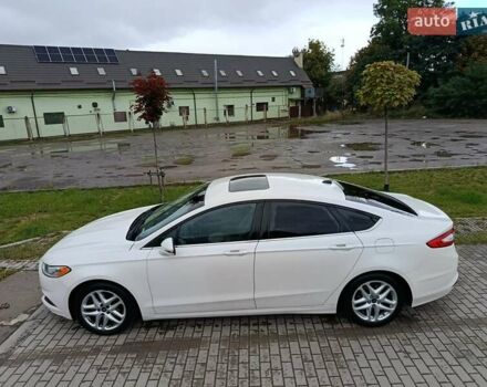 Белый Форд Фьюжн, объемом двигателя 2.5 л и пробегом 145 тыс. км за 10700 $, фото 7 на Automoto.ua
