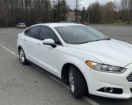 Білий Форд Фьюжен, об'ємом двигуна 2.5 л та пробігом 245 тис. км за 9300 $, фото 9 на Automoto.ua