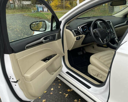 Белый Форд Фьюжн, объемом двигателя 2 л и пробегом 160 тыс. км за 10800 $, фото 8 на Automoto.ua