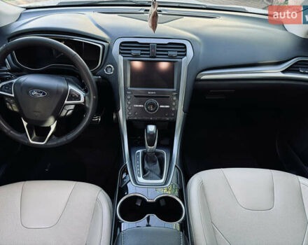 Форд Фьюжен 2015 у Дніпро (Дніпропетровську) на Automoto.ua Білий Форд Фьюжен, об'ємом двигуна 2 л та пробігом 174 тис. км за 11999 $, фото 9 на Automoto.ua