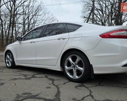 Білий Форд Фьюжен, об'ємом двигуна 2.5 л та пробігом 240 тис. км за 9449 $, фото 8 на Automoto.ua