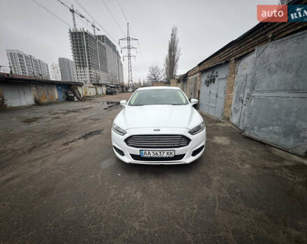 Белый Форд Фьюжн, объемом двигателя 1.5 л и пробегом 204 тыс. км за 8000 $, фото 6 на Automoto.ua