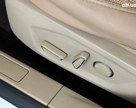 Белый Форд Фьюжн, объемом двигателя 2 л и пробегом 224 тыс. км за 11490 $, фото 10 на Automoto.ua