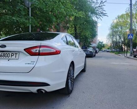 Белый Форд Фьюжн, объемом двигателя 2 л и пробегом 215 тыс. км за 10550 $, фото 13 на Automoto.ua