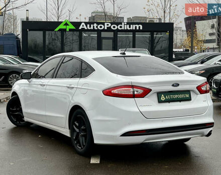 Білий Форд Фьюжен, об'ємом двигуна 2.49 л та пробігом 201 тис. км за 9300 $, фото 8 на Automoto.ua