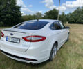 Білий Форд Фьюжен, об'ємом двигуна 2 л та пробігом 155 тис. км за 16000 $, фото 2 на Automoto.ua
