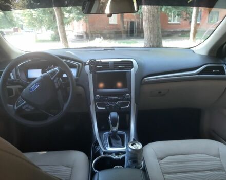 Белый Форд Фьюжн, объемом двигателя 2.5 л и пробегом 77 тыс. км за 13000 $, фото 4 на Automoto.ua