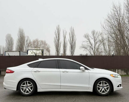 Белый Форд Фьюжн, объемом двигателя 2.5 л и пробегом 185 тыс. км за 8900 $, фото 5 на Automoto.ua