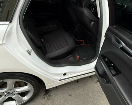 Белый Форд Фьюжн, объемом двигателя 2.5 л и пробегом 240 тыс. км за 9300 $, фото 24 на Automoto.ua