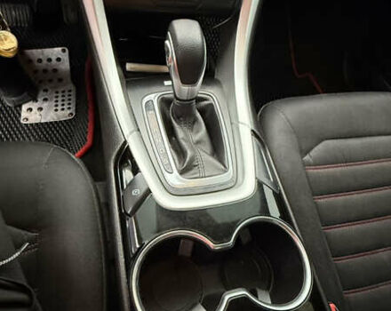 Белый Форд Фьюжн, объемом двигателя 2.5 л и пробегом 240 тыс. км за 9300 $, фото 11 на Automoto.ua