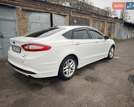 Белый Форд Фьюжн, объемом двигателя 1.5 л и пробегом 204 тыс. км за 8000 $, фото 1 на Automoto.ua