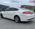 Білий Форд Фьюжен, об'ємом двигуна 2 л та пробігом 203 тис. км за 11000 $, фото 12 на Automoto.ua