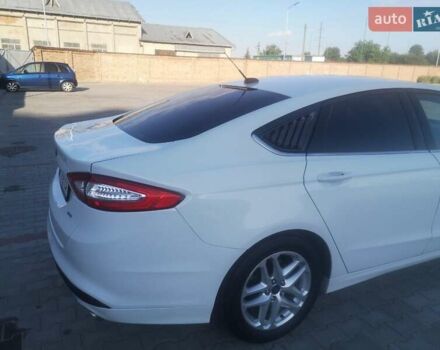 Білий Форд Фьюжен, об'ємом двигуна 2.5 л та пробігом 119 тис. км за 11300 $, фото 4 на Automoto.ua