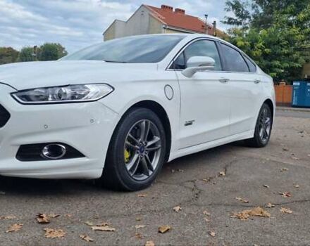 Білий Форд Фьюжен, об'ємом двигуна 2 л та пробігом 130 тис. км за 14900 $, фото 22 на Automoto.ua