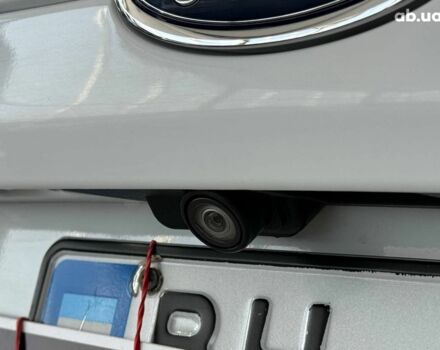 Белый Форд Фьюжн, объемом двигателя 2 л и пробегом 224 тыс. км за 11490 $, фото 19 на Automoto.ua