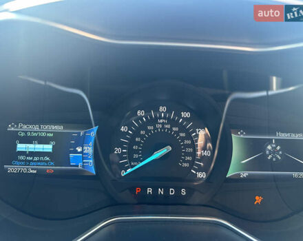 Форд Фьюжен 2015 у Львові на Automoto.ua Білий Форд Фьюжен, об'ємом двигуна 2 л та пробігом 200 тис. км за 9500 $, фото 7 на Automoto.ua