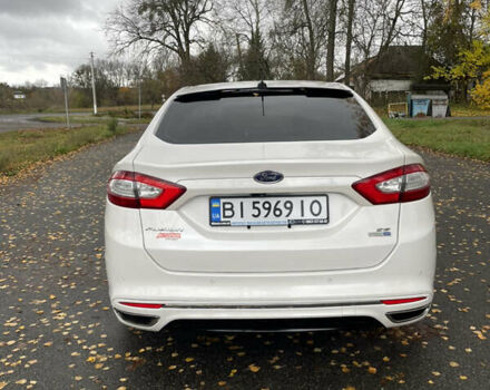 Белый Форд Фьюжн, объемом двигателя 2 л и пробегом 160 тыс. км за 10800 $, фото 5 на Automoto.ua