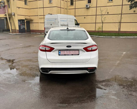 Білий Форд Фьюжен, об'ємом двигуна 0 л та пробігом 158 тис. км за 10000 $, фото 2 на Automoto.ua