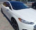 Білий Форд Фьюжен, об'ємом двигуна 2 л та пробігом 147 тис. км за 10000 $, фото 4 на Automoto.ua