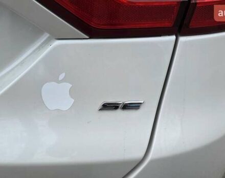 Білий Форд Фьюжен, об'ємом двигуна 2.49 л та пробігом 241 тис. км за 9400 $, фото 14 на Automoto.ua