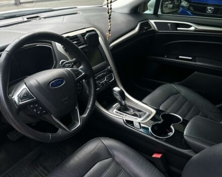 Белый Форд Фьюжн, объемом двигателя 2 л и пробегом 144 тыс. км за 14400 $, фото 6 на Automoto.ua