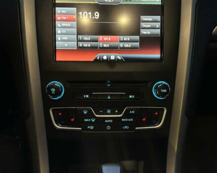 Білий Форд Фьюжен, об'ємом двигуна 2 л та пробігом 203 тис. км за 11500 $, фото 23 на Automoto.ua