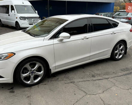 Белый Форд Фьюжн, объемом двигателя 2.5 л и пробегом 240 тыс. км за 9300 $, фото 5 на Automoto.ua