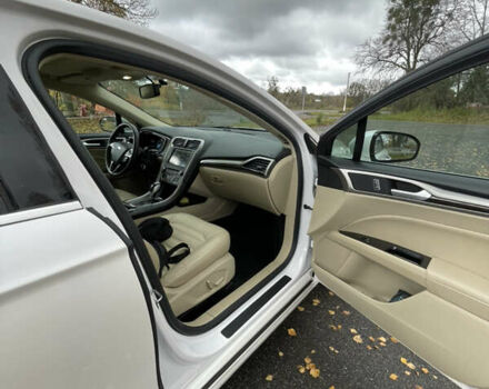 Белый Форд Фьюжн, объемом двигателя 2 л и пробегом 160 тыс. км за 10800 $, фото 11 на Automoto.ua