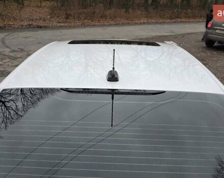 Білий Форд Фьюжен, об'ємом двигуна 2.49 л та пробігом 241 тис. км за 9400 $, фото 17 на Automoto.ua