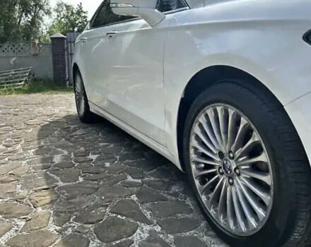 Белый Форд Фьюжн, объемом двигателя 2 л и пробегом 152 тыс. км за 10200 $, фото 2 на Automoto.ua