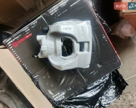 Белый Форд Фьюжн, объемом двигателя 2 л и пробегом 215 тыс. км за 10550 $, фото 26 на Automoto.ua