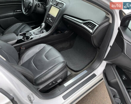 Белый Форд Фьюжн, объемом двигателя 2 л и пробегом 150 тыс. км за 12900 $, фото 8 на Automoto.ua