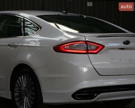 Белый Форд Фьюжн, объемом двигателя 2 л и пробегом 157 тыс. км за 11300 $, фото 7 на Automoto.ua