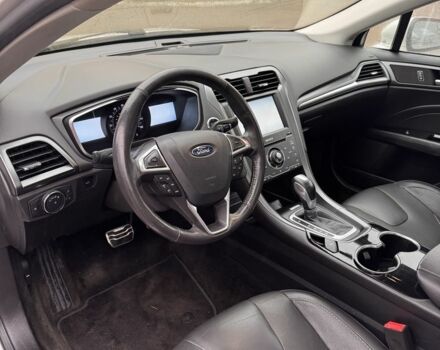 Білий Форд Фьюжен, об'ємом двигуна 2 л та пробігом 157 тис. км за 10200 $, фото 5 на Automoto.ua