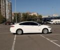 Білий Форд Фьюжен, об'ємом двигуна 2 л та пробігом 170 тис. км за 12995 $, фото 2 на Automoto.ua