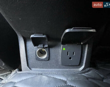 Білий Форд Фьюжен, об'ємом двигуна 2 л та пробігом 180 тис. км за 11400 $, фото 18 на Automoto.ua