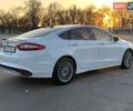 Білий Форд Фьюжен, об'ємом двигуна 2 л та пробігом 200 тис. км за 10500 $, фото 4 на Automoto.ua