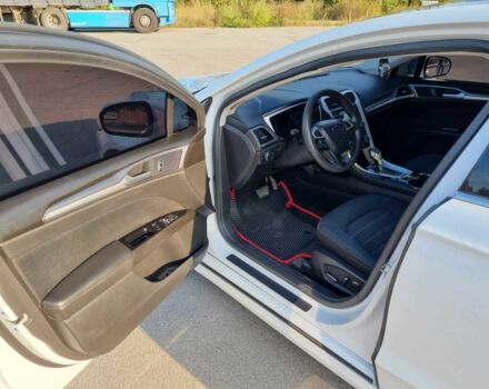 Білий Форд Фьюжен, об'ємом двигуна 2.5 л та пробігом 223 тис. км за 8500 $, фото 7 на Automoto.ua